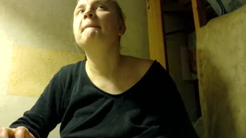 FrumCake online show from December 15, 3:00 am