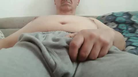 Snapshot of frycxxx chatting on March 9, 1:37 pm frycxxx online show from March 9, 1:37 pm