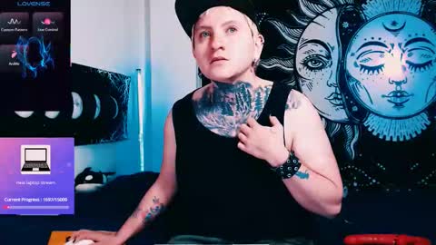          HEHIM  online show from February 19, 1:12 am