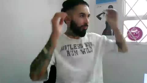 Jestevan online show from July 4, 7:09 pm