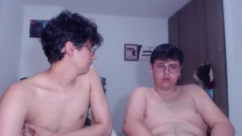 Snapshot of fuck_blow chatting on November 25, 11:49 pm uwu online show from November 25, 11:49 pm