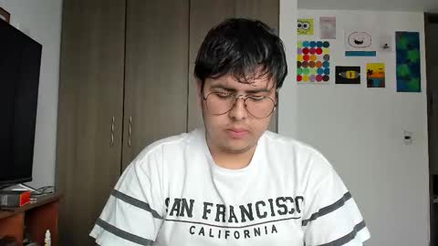 Snapshot of fuck_blow chatting on March 22, 9:18 pm uwu online show from March 22, 9:18 pm