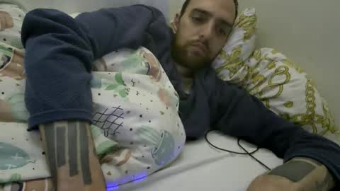 fuck_your_whore online show from March 11, 4:57 pm