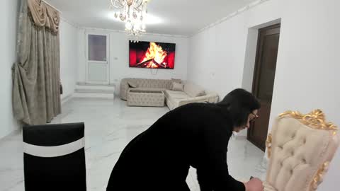 Angelique online show from January 18, 3:05 pm