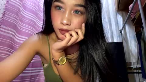 Snapshot of fucking_hannah02 chatting on March 9, 5:11 am fucking_hannah02 online show from March 9, 5:11 am