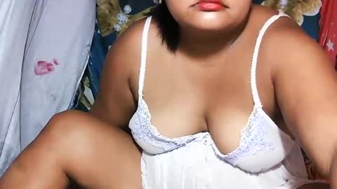 fucking_hot_sluttybb online show from June 13, 7:01 pm