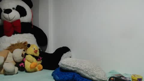 Snapshot of fucking_temptation1 chatting on February 18, 2:05 am Mia and Gary online show from February 18, 2:05 am