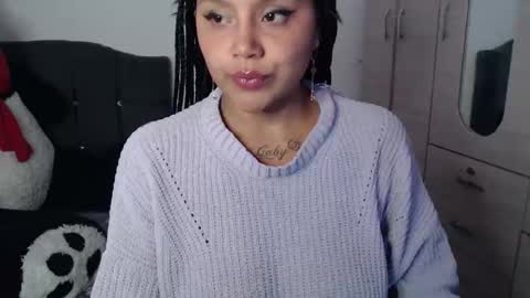 Mia and Gary  online show from May 3, 4:02 pm