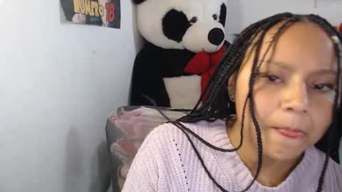 Mia and Gary  online show from May 17, 8:27 pm