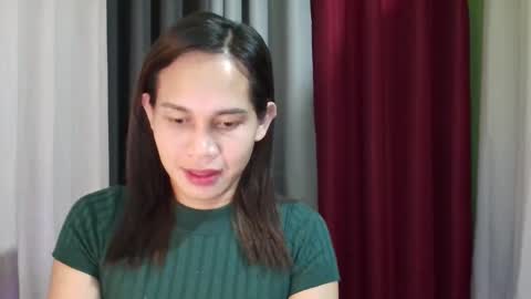 Snapshot of fuckingmonna chatting on March 1, 9:15 pm fuckingmonna online show from March 1, 9:15 pm