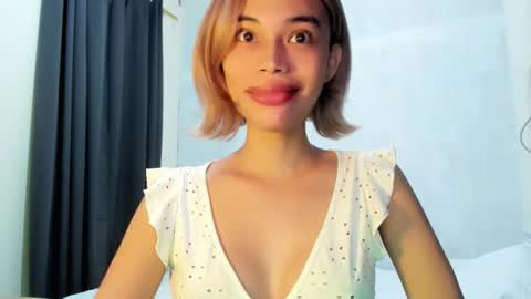 fuckingsexy143 online show from June 7, 1:43 am