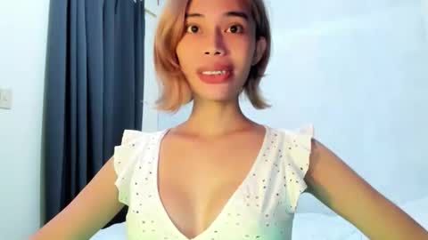 fuckingsexy143 online show from June 9, 11:22 am