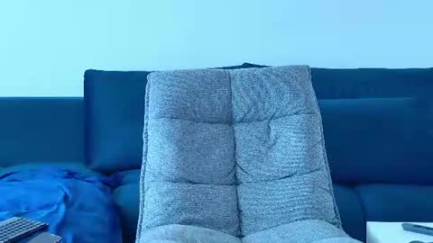 fuckkk_offf online show from June 18, 9:14 am