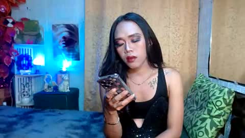 Snapshot of fuckme811826 chatting on February 13, 10:22 am fuckme811826 online show from February 13, 10:22 am