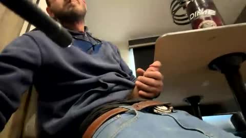 Snapshot of fucktoy190 chatting on March 28, 9:14 pm fucktoy190 online show from March 28, 9:14 pm