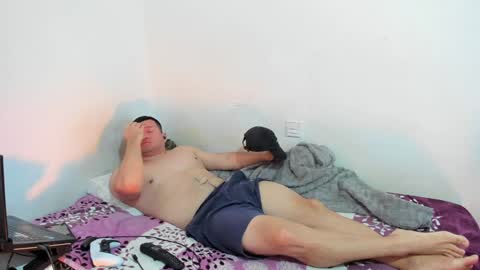 Fuckdirtymen online show from December 22, 1:01 am