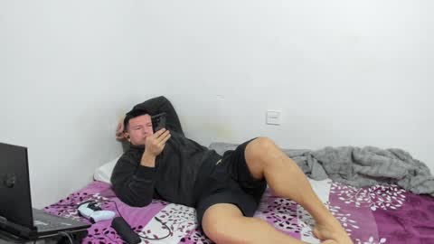 Fuckdirtymen online show from December 24, 11:11 pm