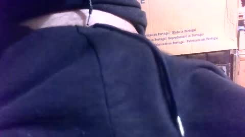 Snapshot of fuckyourbaby69 chatting on February 21, 8:29 am tugatito online show from February 21, 8:29 am