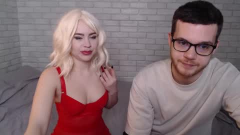 Snapshot of fuckyoursecretary chatting on March 1, 10:45 am fuckyoursecretary online show from March 1, 10:45 am