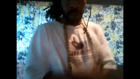 Snapshot of fucmebudoo chatting on March 7, 7:08 am Warwick online show from March 7, 7:08 am