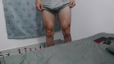 Snapshot of fuego_latino30 chatting on February 14, 1:57 am Anderson online show from February 14, 1:57 am