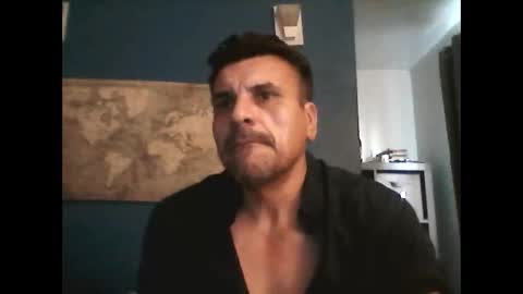 fuego1ento22 online show from November 1, 10:56 pm