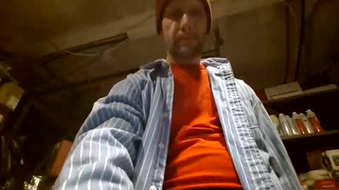 Snapshot of fukemndukem chatting on December 4, 7:17 am fukemndukem online show from December 4, 7:17 am