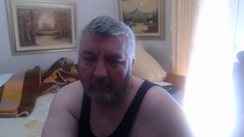 Snapshot of fukingcrazy chatting on February 27, 11:43 am fukingcrazy online show from February 27, 11:43 am