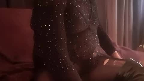 Pizzaz online show from October 16, 7:04 pm