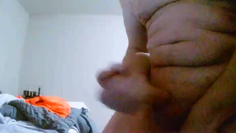 Snapshot of fultonstreet196860 chatting on February 3, 6:02 am fultonstreet196860 online show from February 3, 6:02 am