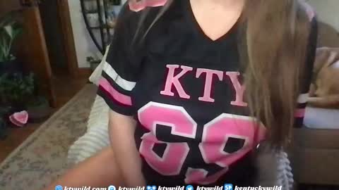   Thank you for visiting I hope you had fun 3 online show from February 7, 10:46 pm