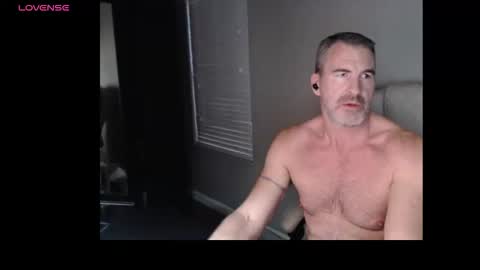 Snapshot of funfitmalelv2 chatting on February 3, 1:04 am funfitmalelv2 online show from February 3, 1:04 am