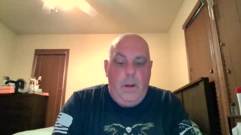 funguywi45 online show from April 28, 1:38 pm