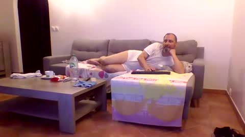 Snapshot of funissimo chatting on March 6, 5:00 pm funissimo online show from March 6, 5:00 pm