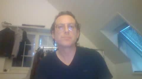 Snapshot of funneltunnel chatting on February 20, 3:23 pm funneltunnel online show from February 20, 3:23 pm