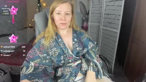 funny_bunny4 online show from January 1, 3:57 pm