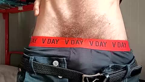 Snapshot of funny_quarantine chatting on November 15, 9:39 am Italian men online show from November 15, 9:39 am