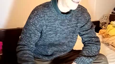 Snapshot of funny_quarantine chatting on December 15, 9:46 am Italian men online show from December 15, 9:46 am