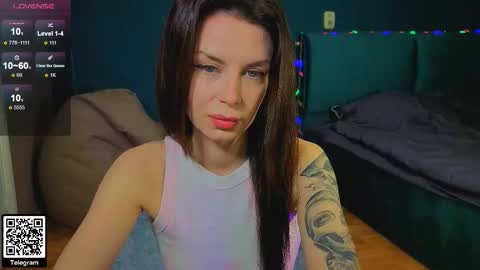 Alice online show from February 12, 2:56 pm