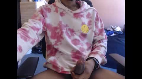 Snapshot of funtimes387 chatting on March 1, 7:27 pm funtimes387 online show from March 1, 7:27 pm