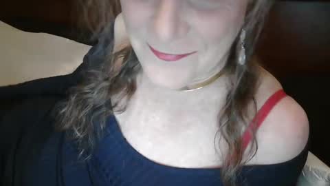 Jessie Love online show from February 8, 10:50 am