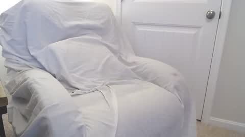 Snapshot of furring chatting on November 15, 1:07 pm furring online show from November 15, 1:07 pm