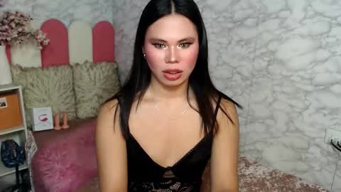 fuschiafucker online show from September 12, 9:48 pm