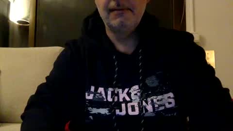 futbolin95 online show from March 8, 6:37 pm