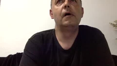 Snapshot of futbolin95 chatting on February 9, 9:52 pm futbolin95 online show from February 9, 9:52 pm