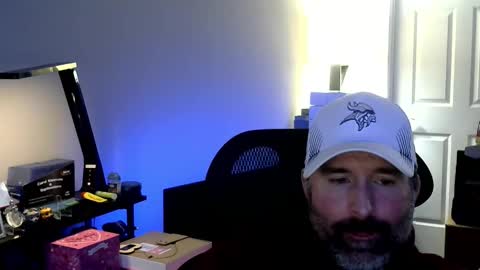 Snapshot of fuzz69_ chatting on March 3, 10:48 pm fuzz69_ online show from March 3, 10:48 pm