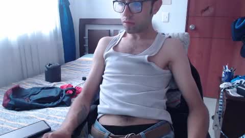 andrew online show from June 13, 6:39 pm