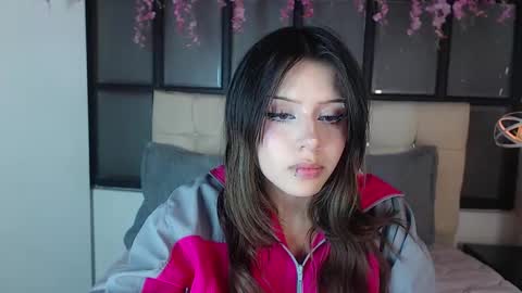 FIRE AND FOX online show from October 26, 7:42 pm