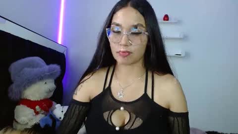 Victoria online show from February 27, 7:58 pm