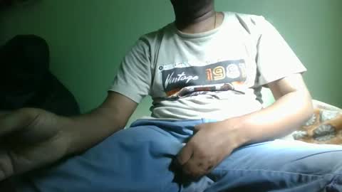 Snapshot of g0lu_ chatting on February 3, 9:19 am Nunnu online show from February 3, 9:19 am